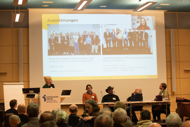 Vorstellung des Rechenschaftsberichts durch das SFV-Team